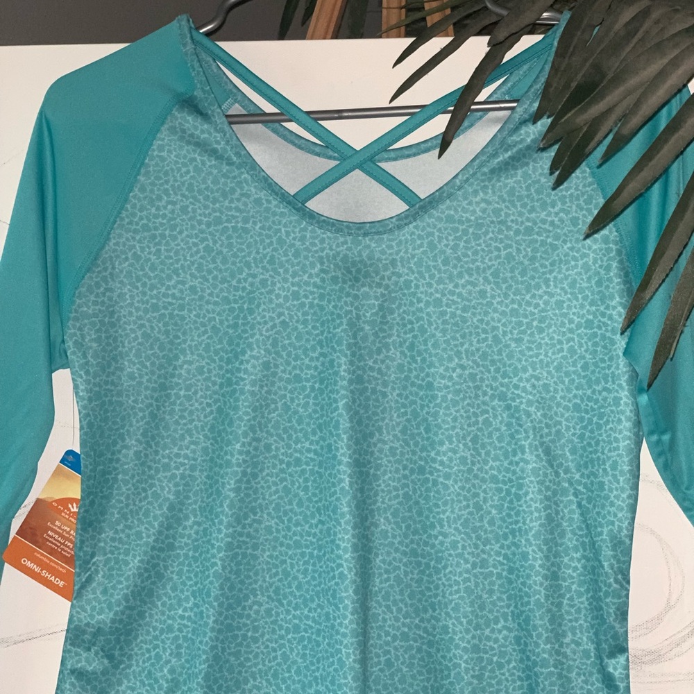 Columbia Omni-Shade Rash Guard, NWT - Picture 2 of 4